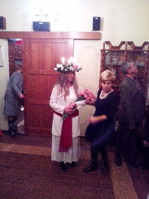 2013-12-11 18.45.56